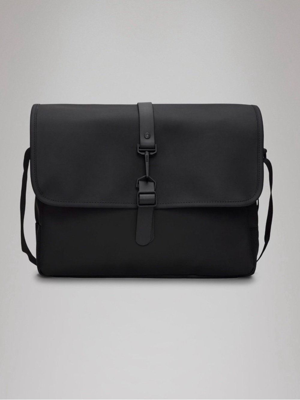 RAINS Messenger Bag W3 Black Waterproof Laptop Commuter Bag NWT